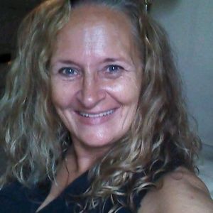 Meet your Posher, Kelli